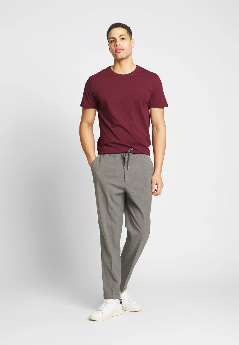 Pier One 3 PACK - T-Shirt Basic - White/dark Blue/red – Bild 2